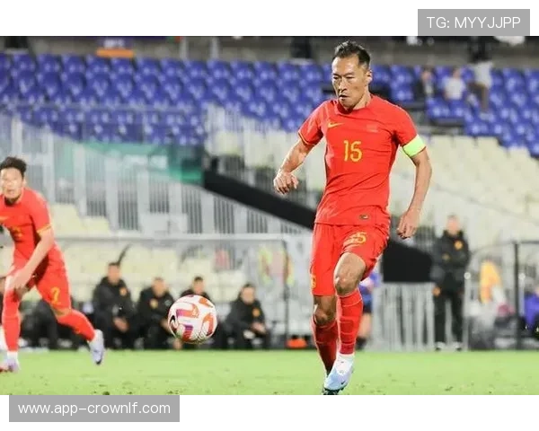 吴曦技术特点：攻守兼备中场核心，跑动覆盖广组织调度稳健