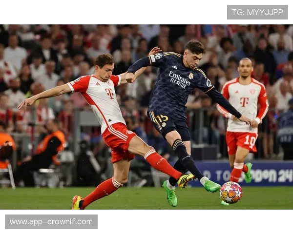 拜仁欧冠竞争力近期表现波动，对赛季走势形成制约，稳定性面临考验